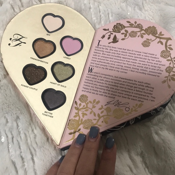 Too faced Kat von D palette - Picture 3 of 6